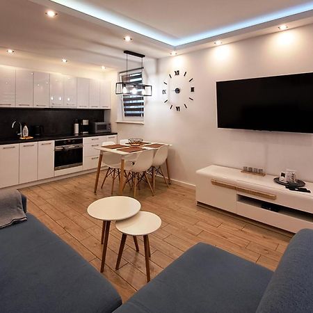 Apartament Na Rybackiej كولوبرزيغ المظهر الخارجي الصورة